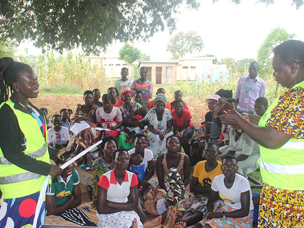 Adolescent girls and young mothers participating in a dialogue organised by RICE West Nile